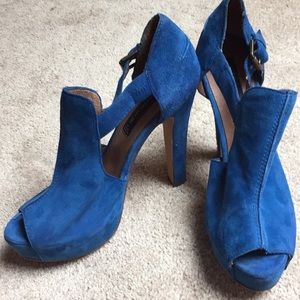 *3 for $25* Steve Madden blue suede heels!
